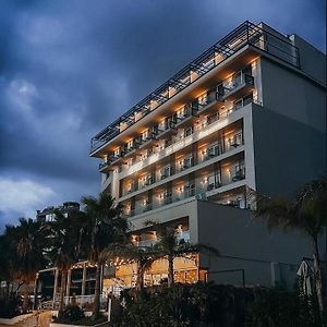 Amr Hotel - Durres